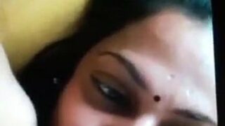 சென்னை மல்லு ஆண்ட்டி முலை கூதி காட்டும் செக்ஸ் வீடியோ