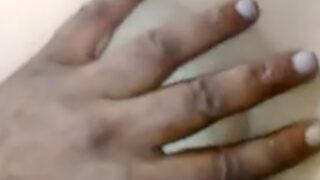 மல்லு பெண் சூத்தை வெறி பிடித்த கள்ளகாதலன் டாகி அடிக்கிறான்